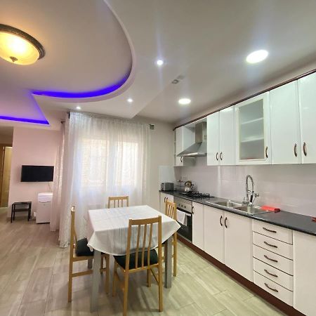 Entire New Apartment 20' From Barcelona Sabadell Extérieur photo