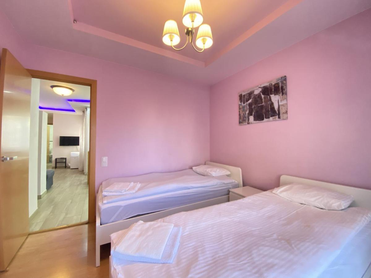Entire New Apartment 20' From Barcelona Sabadell Extérieur photo